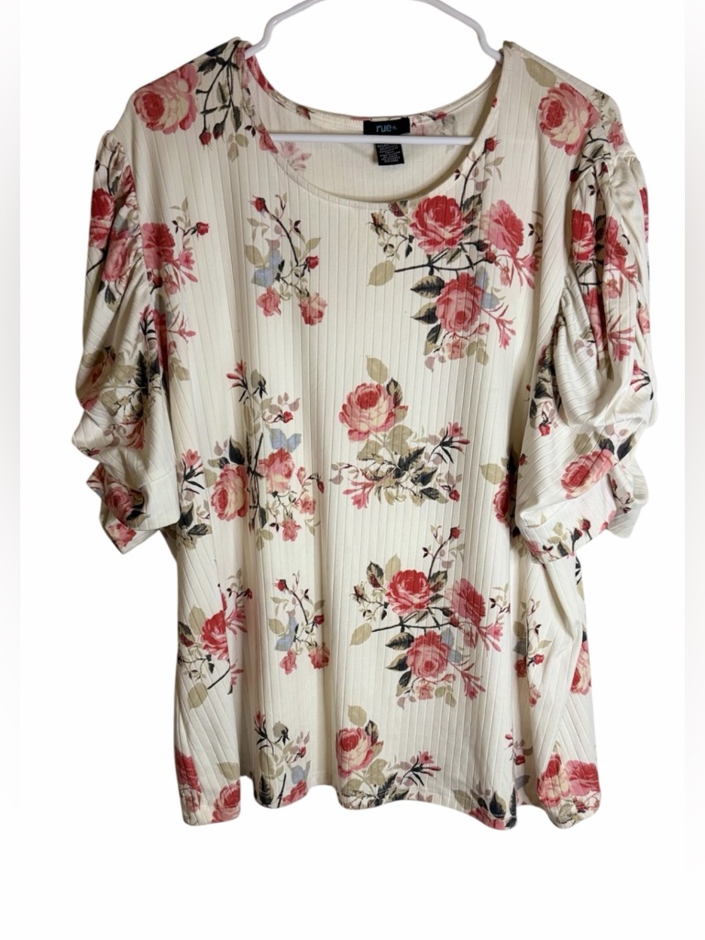 Rue21 Cream Floral Puff-Sleeve Top with Pink Roses (002)